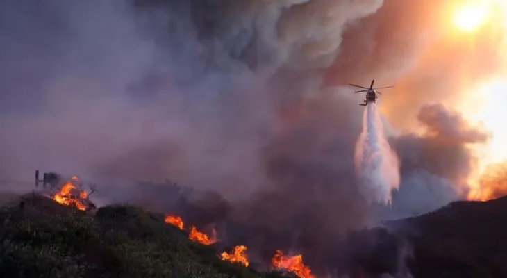 Fiscales reducen cargos contra acusado de provocar incendio de Palisades en nuevo juicio