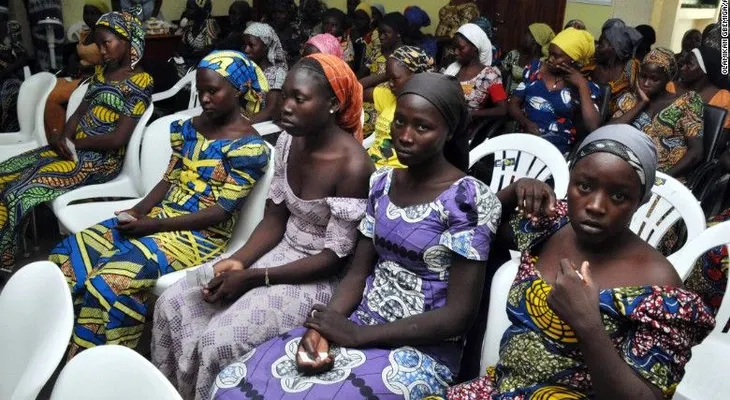Nigeria liberó a 5 comandantes de Boko Haram a cambio de 82 niñas de Chibok