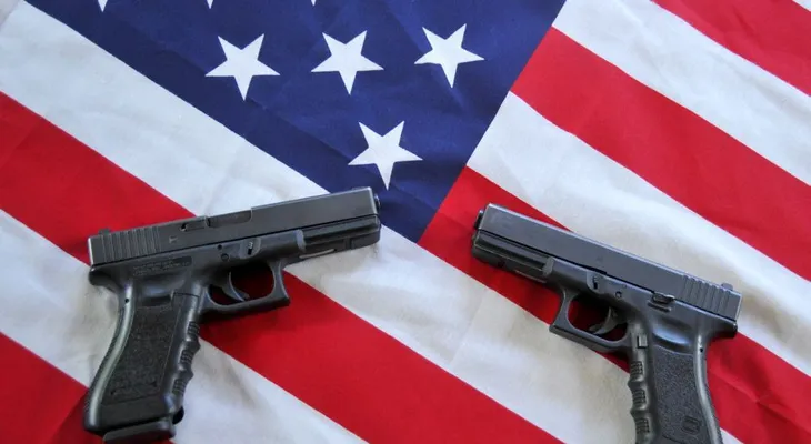 El odio y las armas