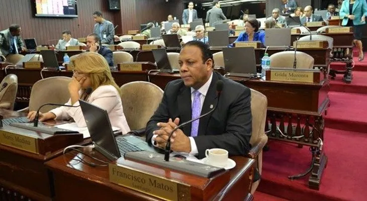 Cámara de Diputados aprueba en segunda lectura ley bonos soberanos