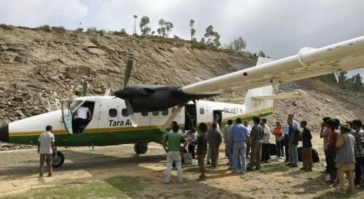 Mueren 23 personas al estrellarse un avión en Nepal&nbsp;