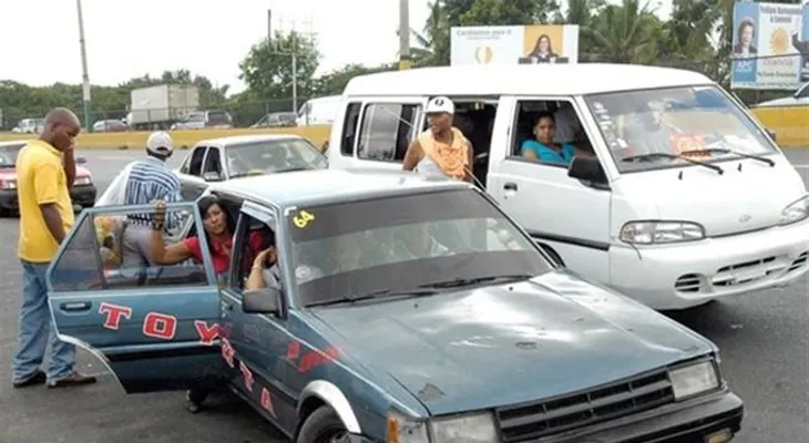 Gobierno dispondrá rebaja en el precio del pasaje 