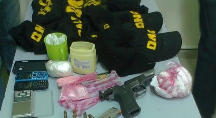 Confiscan drogas y parafernalias de la DNCD eran utilizadas en actos delictivos 