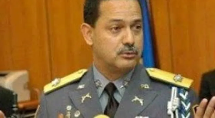 Gobierno pone en retiro 38 generales y 259 coroneles; entre ellos Guzmán Fermín