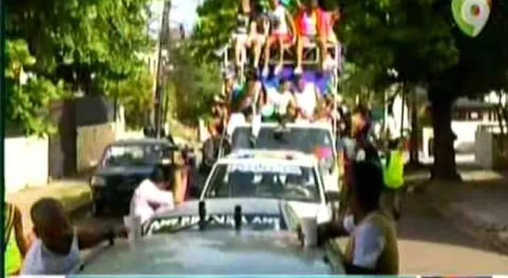 Dos heridos de bala en caravana Orgullo Gay. Mire personalidades que los apoyaron 