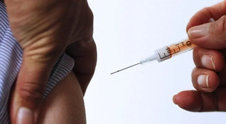 Una buena noticia: crean una vacuna que libera a los pacientes con SIDA de la medicación