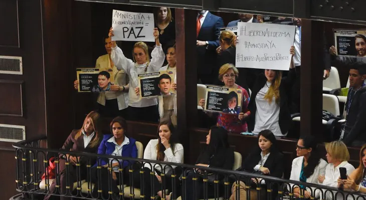 Asamblea de Venezuela aprueba en primera discusión la ley de amnistía para presos políticos