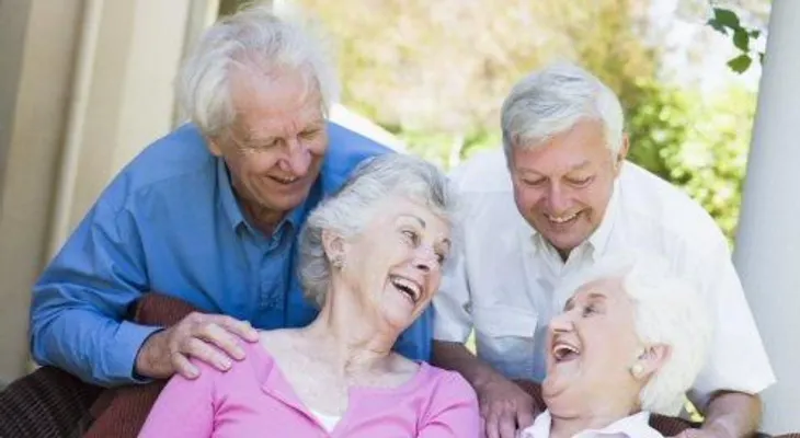 Lesiones cerebrales en 3ra edad podrían aumentar riesgo de demencia