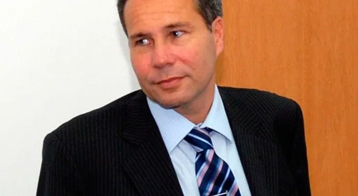 Sigue el misterio en caso muerte Nisman; Fiscal defiende peritaje
