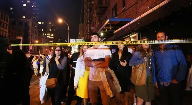 La policía de Nueva York responde a reportes de explosión en Manhattan