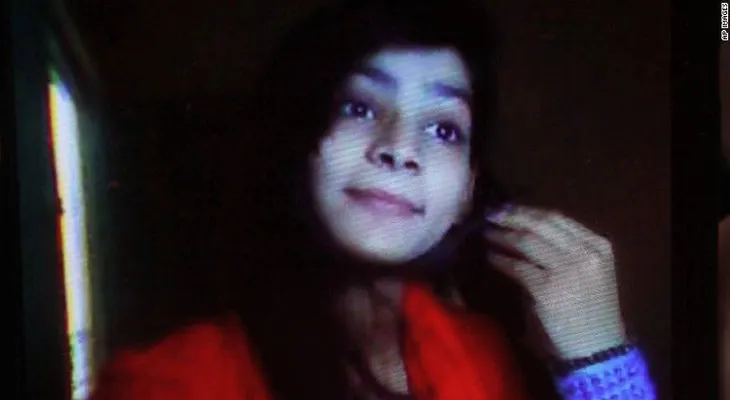 Familiares queman viva a joven pakistaní por fugarse con un hombre