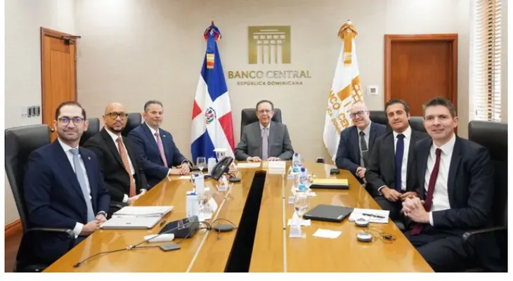 Valdez Albizu proyecta crecimiento económico de 4.5 %, uno de los más altos de América Latina