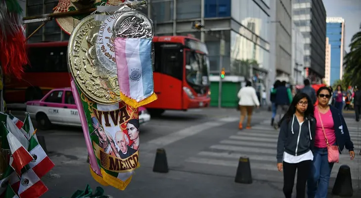 México conmemora su independencia en medio manifestaciones contra el Gobierno