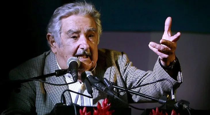 Mujica: La gran sociedad de consumo es la culpable de la reacción negativa a los refugiados