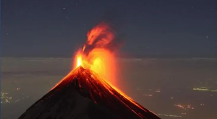 Lo que sabemos a un mes de la erupción del Volcán Fuego en Guatemala