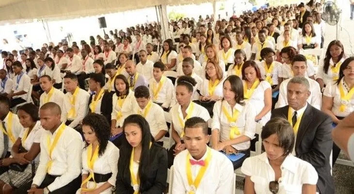 ITLA capacita a más de 850 personas del municipio Boca Chica