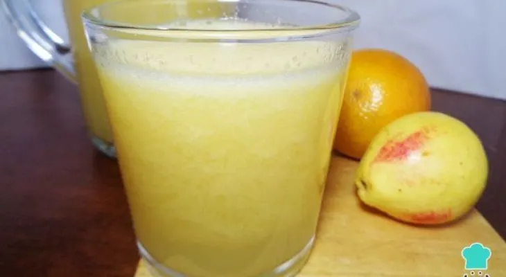 Hidrata tu cuerpo con este jugo de guayaba y naranja ¡Toma dato!