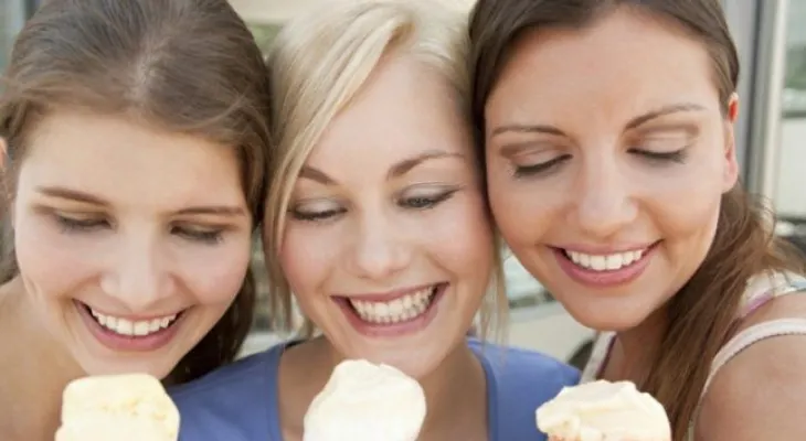 Descubre los 11 alimentos que levantan el ánimo