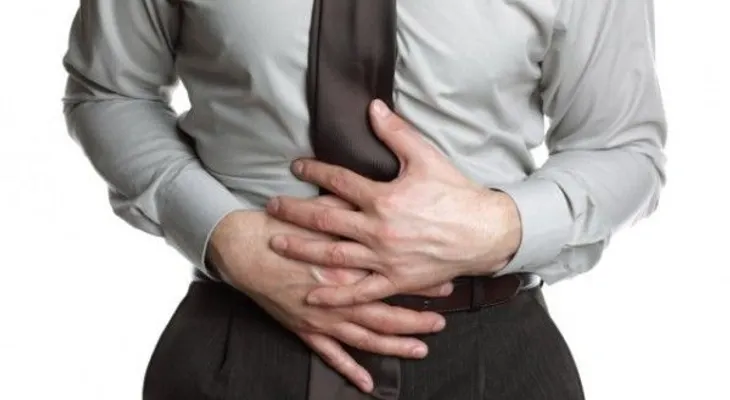 8 síntomas de la colitis nerviosa
