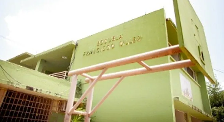 Puerto Rico cierra más de 150 escuelas