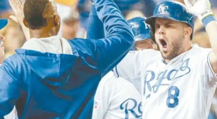 Los Reales  se llevan a los Angelinos; van ante los Orioles