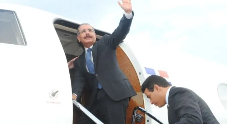 Presidente Medina parte a Cuba desde Honduras