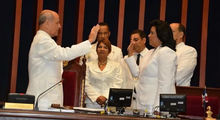 Senado instala bufete directivo 2015-2016 e inicia legislatura