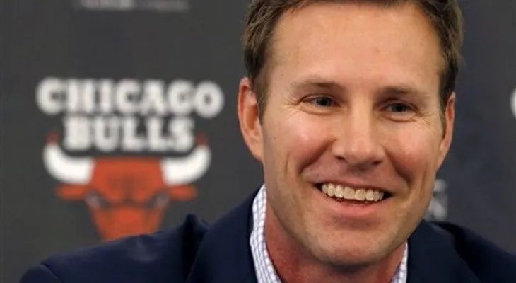 Bulls presentan a Hoiberg como nuevo entrenador 