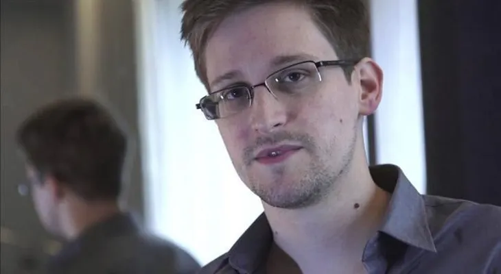 Casa Blanca advierte Snowden no debe viajar a otro país que no sea EE.UU.