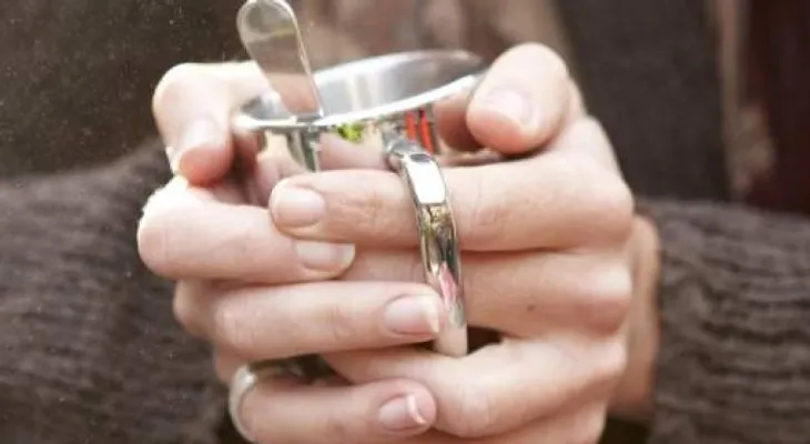 Si tiene manos frías puede ser por anemia, mala circulación, embarazo y diabetes; otras razones 