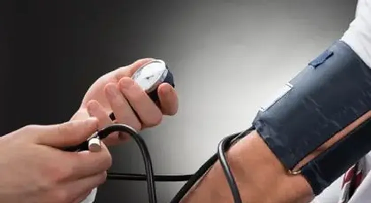Revelan que los medicamentos para la presión arterial no aumentan el riesgo de contraer coronavirus