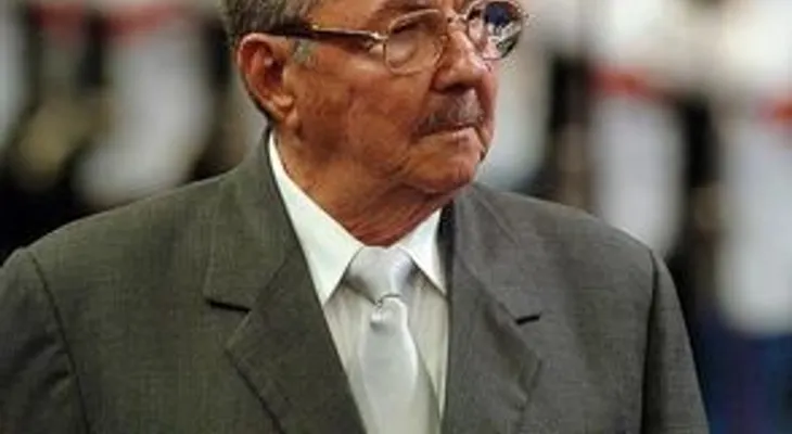 Castro: Cuba no renunciará a uno solo de sus principios por relación con EEUU