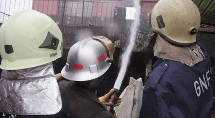 Al menos 73 muertos por explosión de gasolinera en Ghana 