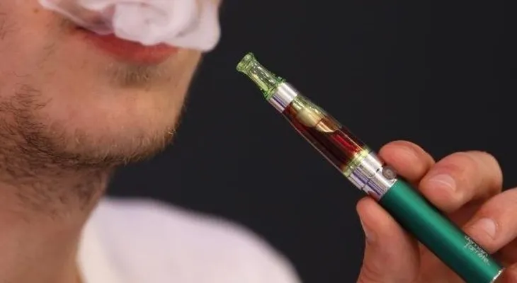 Hallan más incidencia de COVID-19 con el uso de cigarrillos electrónicos