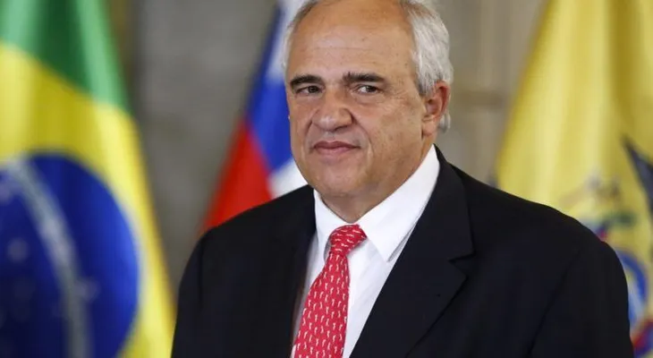 Mediadores anuncian acuerdos en diálogo en Venezuela que continúa este sábado