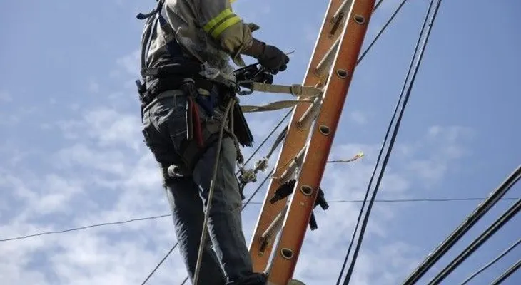 EDESUR informa interrupción en servicio eléctrico por trabajos en San Juan y Elías Piña