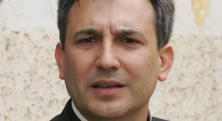 El Vaticano arresta a un monseñor por filtración de documentos