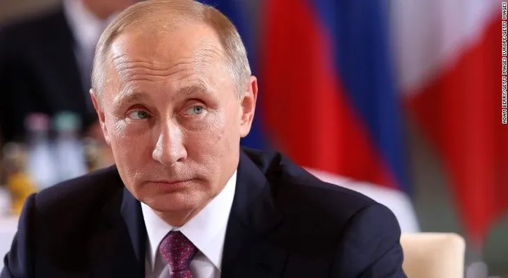 Putin: Rusia no expulsará a diplomáticos de EE.UU. en respuesta a las sanciones