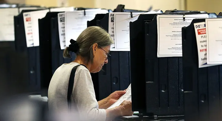En Florida el voto anticipado ya superó la votación de las elecciones del 2000