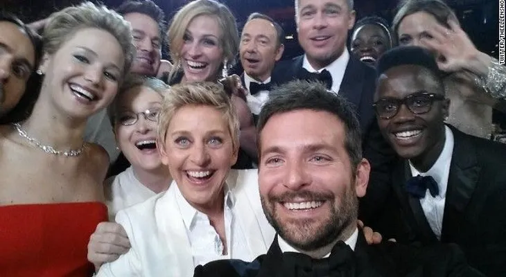 "Selfie" de DeGeneres rompe récord en Twitter