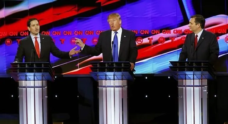 Detienen a un hombre armado con pistola en un mitin de apoyo a Donald Trump en Texas