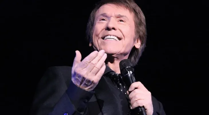 Cantante Raphael considera "un sueño" ser nombrado hijo adoptivo de Madrid