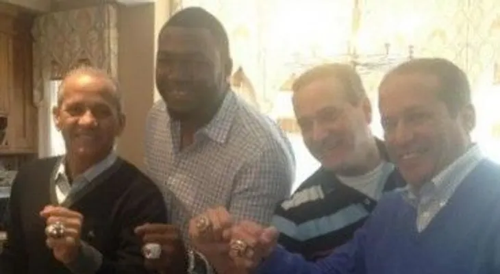 Reinaldo Pared visita a David Ortiz y a Pedro Martínez 