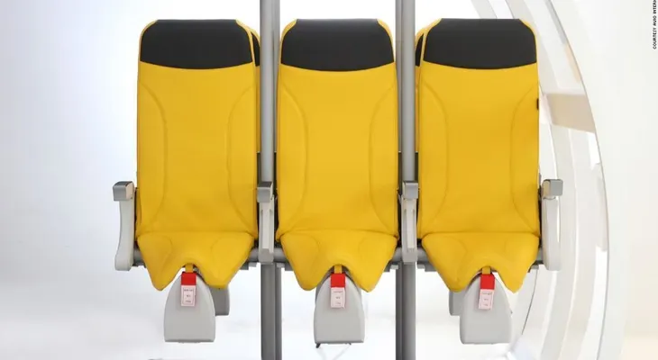 Asientos de avión con pasajeros de pie: ¿alguna vez los veremos en un vuelo?