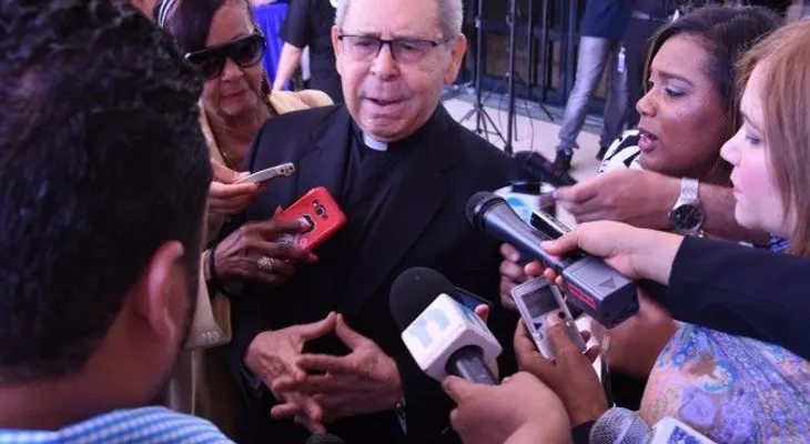 Agripino dice comisión presentará resultados concretos sobre adjudicación de planta de carbón 