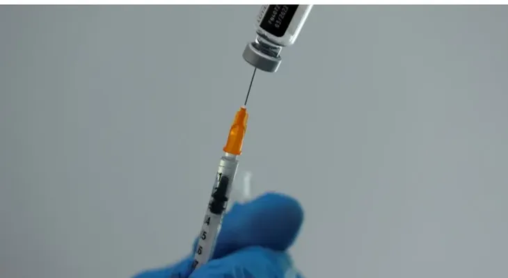 Calendario infantil incluye vacuna contra hepatitis A