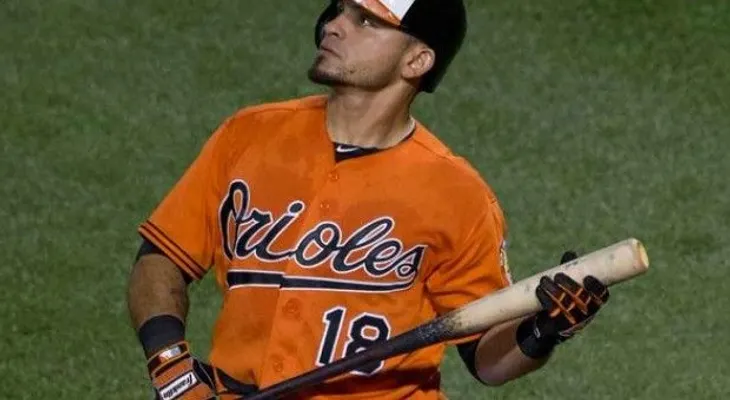 Parra pacta con Rockies por US$27,5 millones