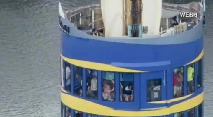Pasajeros quedan atrapados en Sky Tower de SeaWorld Orlando