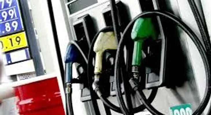 Por cuatro meses consecutivos bajan precios combustibles; gasolina premium RD$1.80; regular RD$1.70: GLP RD$1:00
