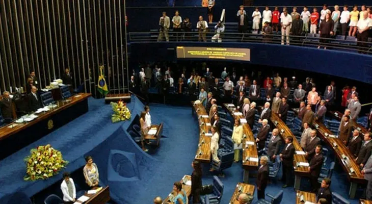 Aprueban aplazar elecciones municipales en Brasil por pandemia